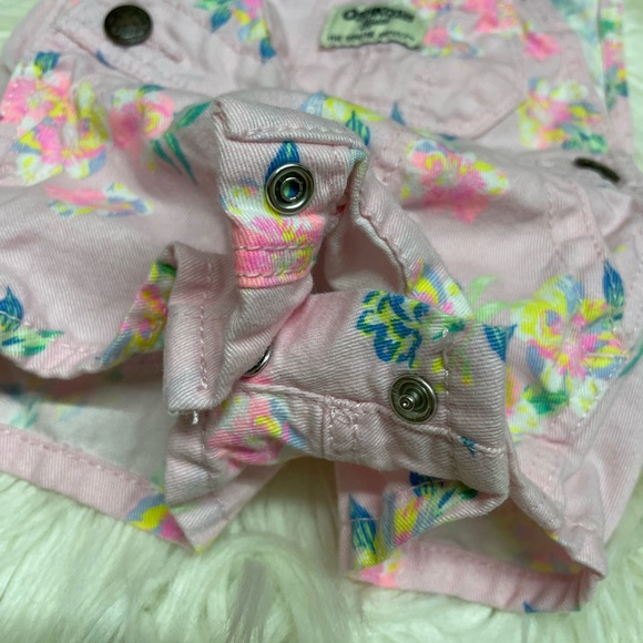Like New OshKosh B’Gosh infant overalls - Picture 5 of 5